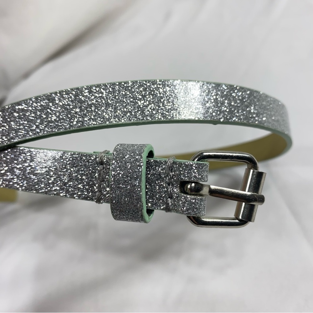Cat & Jack Kid’s Silver Glittery Belt - Picture 2 of 5